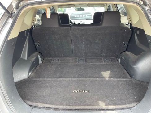 Used 2012 Nissan Rogue S w/ Special Edition Pkg AWD/4WD image 11