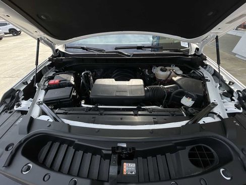 Certified 2024 Chevrolet Tahoe High Country w/ Premium Package 2 image 30