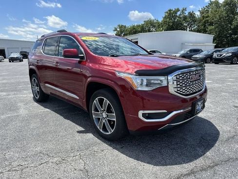 Used 2019 GMC Acadia Denali w/ Technology Package AWD/4WD image 11