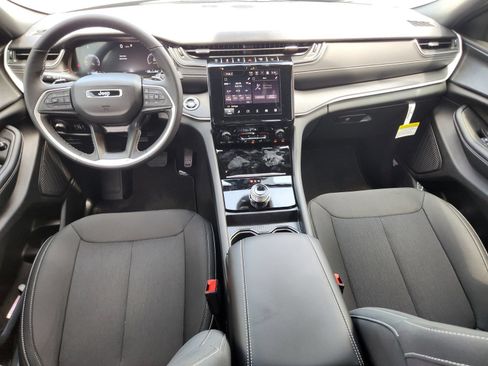 New 2026 Jeep Grand Cherokee L 2WD image 22