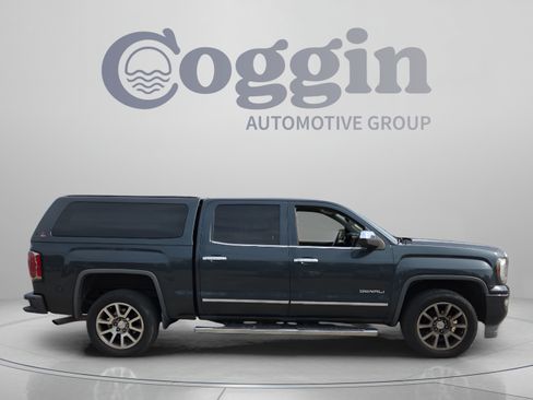 Used 2017 GMC Sierra 1500 Denali AWD/4WD image 6