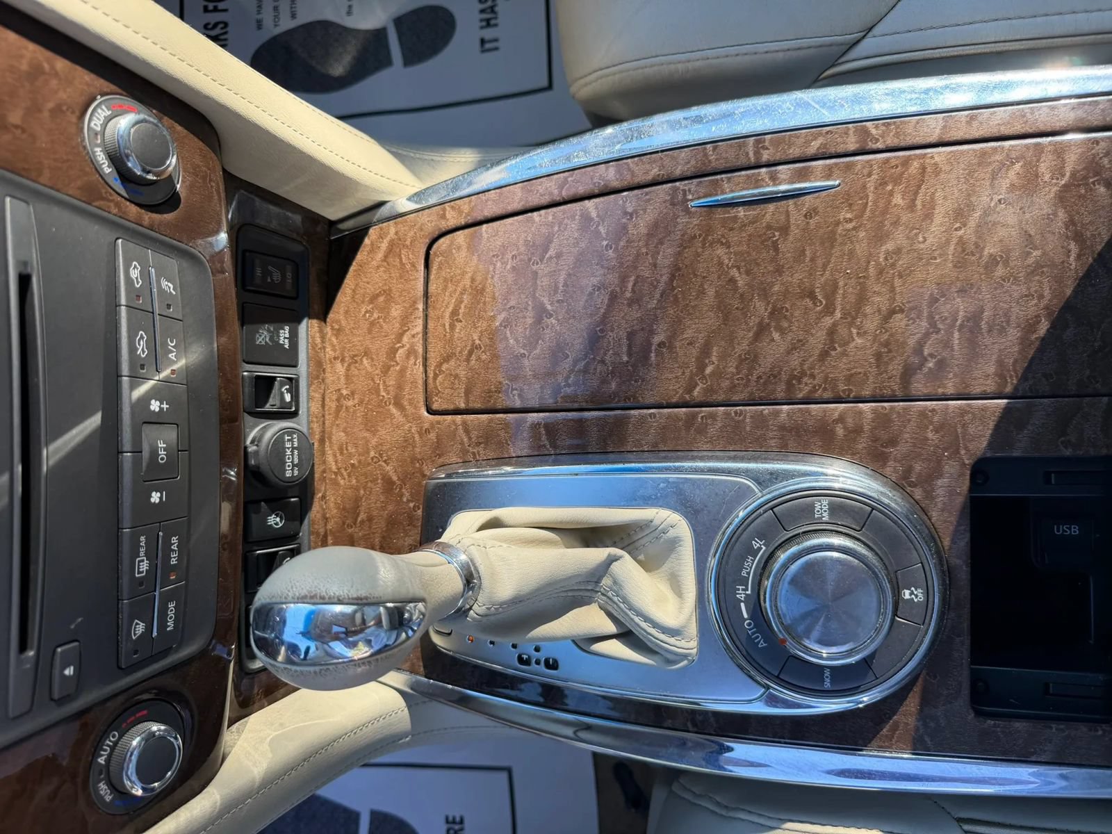 Used 2015 INFINITI QX80 4WD w/ 22" Wheel Package image 15