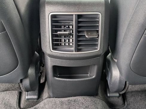 Used 2026 Kia Sportage EX image 18