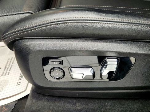 Used 2021 BMW X5 M50i AWD/4WD image 12