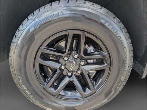Used 2020 Chevrolet Silverado 1500 LT Trail Boss AWD/4WD image 25