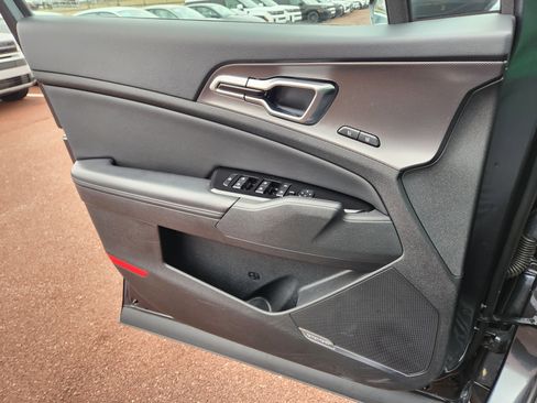 Used 2023 Kia Sportage SX image 24