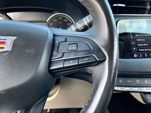 Used 2019 Cadillac XT4 Luxury FWD image 39