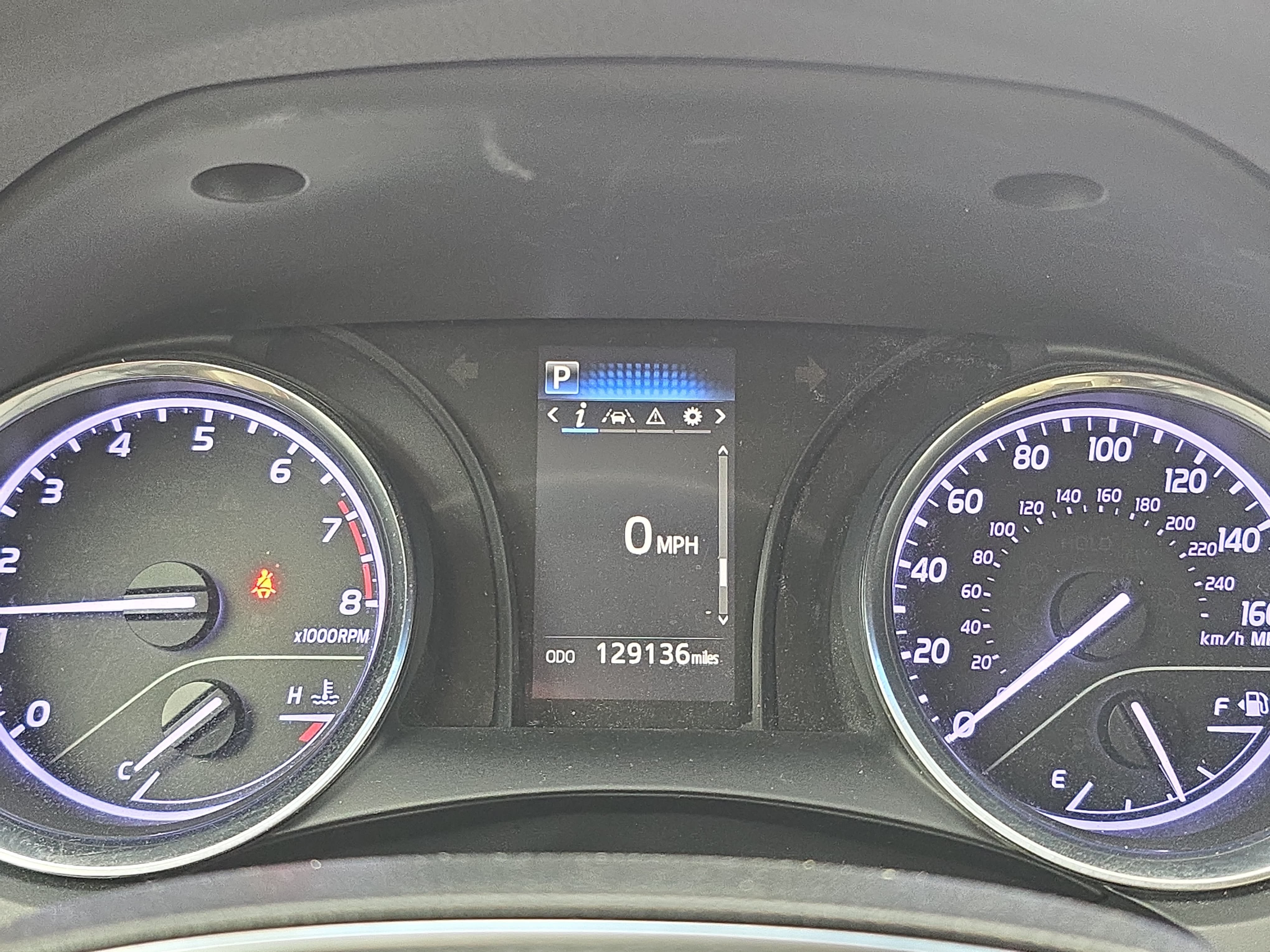 Used 2019 Toyota Camry LE FWD image 18