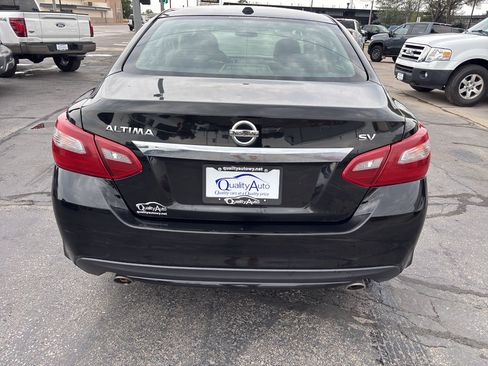 Used 2018 Nissan Altima 2.5 SV FWD image 7