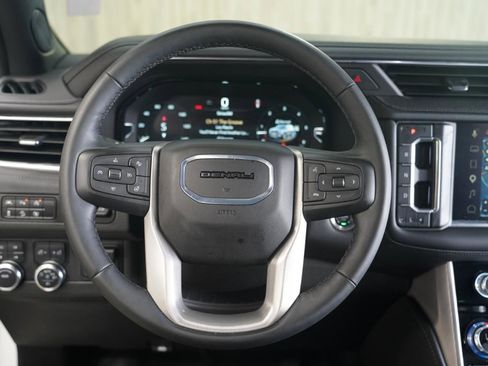 Used 2024 GMC Yukon Denali w/ Max Trailering Package AWD/4WD image 13