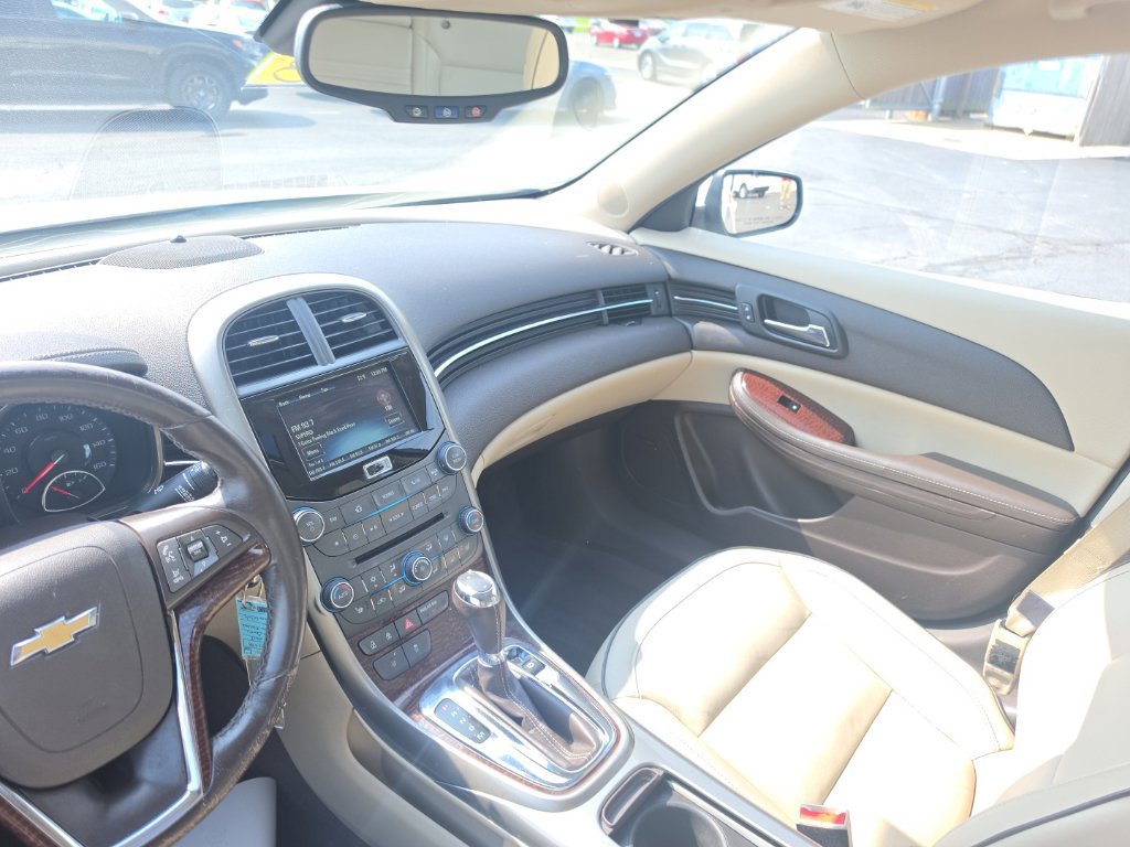 Used 2013 Chevrolet Malibu LT FWD image 27