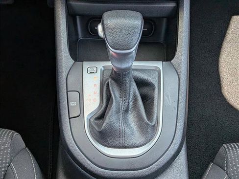 Used 2021 Kia Forte LXS image 15