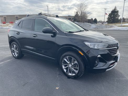 Certified 2022 Buick Encore GX Select w/ Sport Touring Package image 7