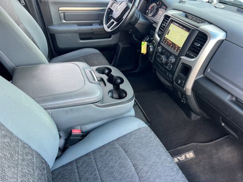 Used 2018 RAM 1500 Big Horn image 16