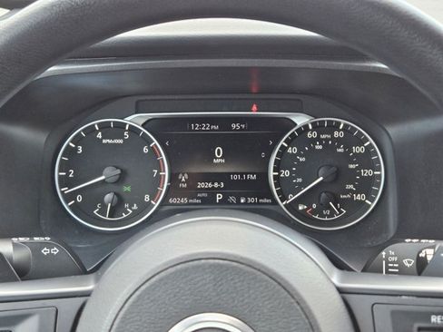 Used 2024 Nissan Rogue S AWD/4WD image 11