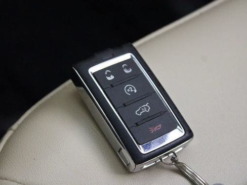 Used 2024 Jeep Grand Cherokee Limited 4xe AWD/4WD image 32