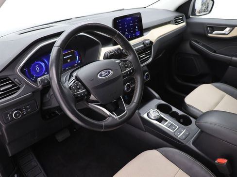 Used 2022 Ford Escape Titanium w/ Titanium Elite Package image 13