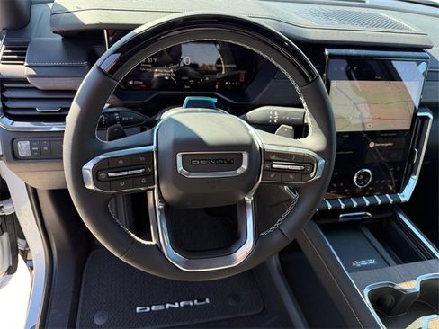 New 2026 GMC Acadia Denali w/ Super Cruise Package image 12