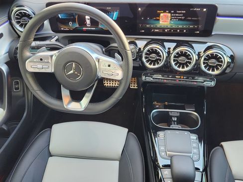 Used 2022 Mercedes-Benz CLA 35 AMG 4MATIC image 29