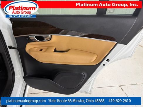 Used 2019 Volvo XC90 T6 Momentum w/ Advanced Package AWD/4WD image 40