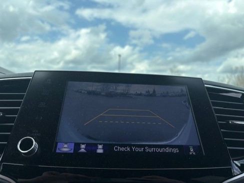 Used 2023 Honda Ridgeline Black Edition image 7