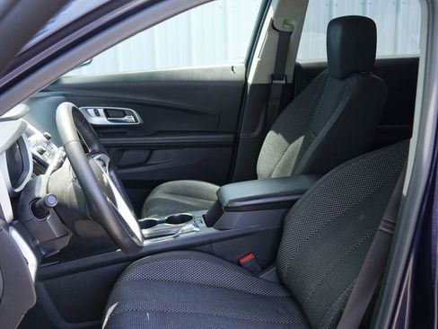Used 2017 Chevrolet Equinox LT w/ Convenience Package FWD image 11
