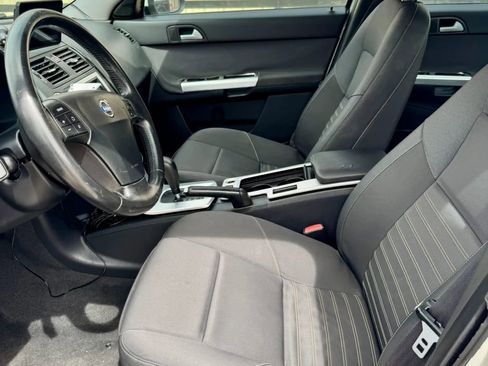 Used 2011 Volvo S40 T5 FWD image 9
