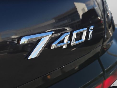 New 2026 BMW 740i 740i image 19