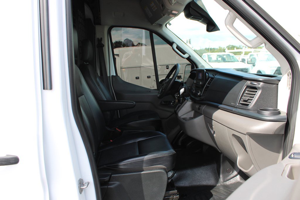 Used 2025 Ford Transit 250 148 Medium Roof RWD image 21