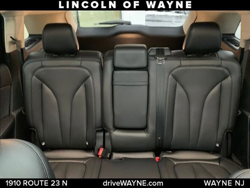 Certified 2022 Lincoln Nautilus Reserve image 15