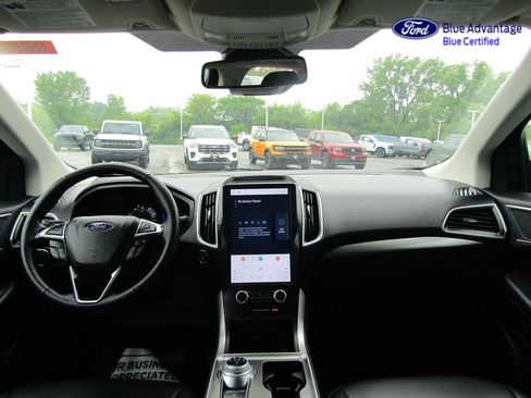 Certified 2024 Ford Edge SEL w/ Convenience Package AWD/4WD image 14