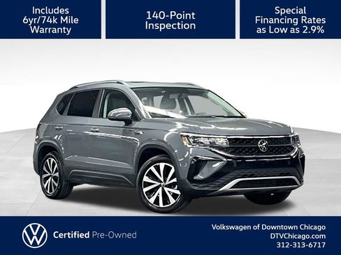 Used 2022 Volkswagen Taos SE image 1