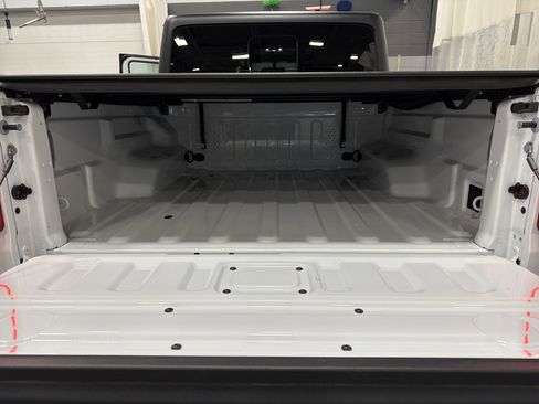 Used 2023 Jeep Gladiator Rubicon w/ LED Lighting Group image 18