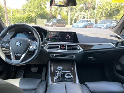 Used 2021 BMW X5 xDrive40i w/ Executive Package AWD/4WD image 29