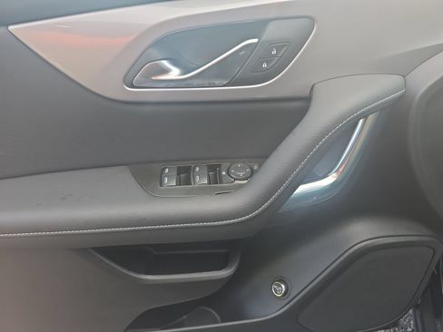 New 2026 Chevrolet Blazer LT w/ Convenience Package FWD image 15