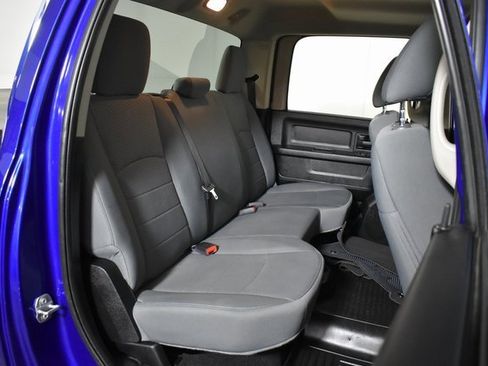 Used 2018 RAM 1500 Express w/ Express Value Package image 28