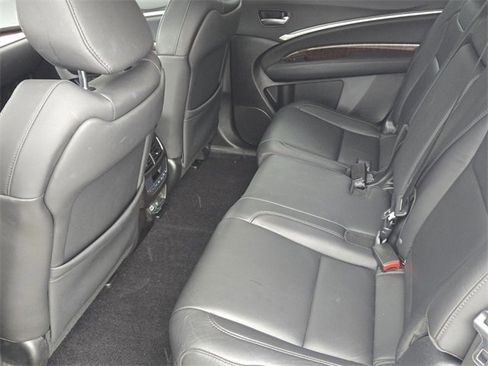 Used 2020 Acura MDX FWD image 12