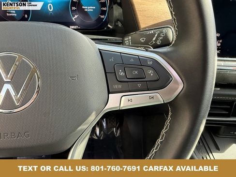 Used 2025 Volkswagen Atlas SE AWD/4WD image 19