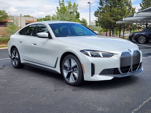 New 2026 BMW i4 xDrive40i w/ Premium Package AWD/4WD image 5