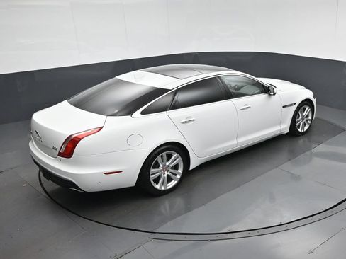 Used 2016 Jaguar XJ L Portfolio AWD/4WD image 65