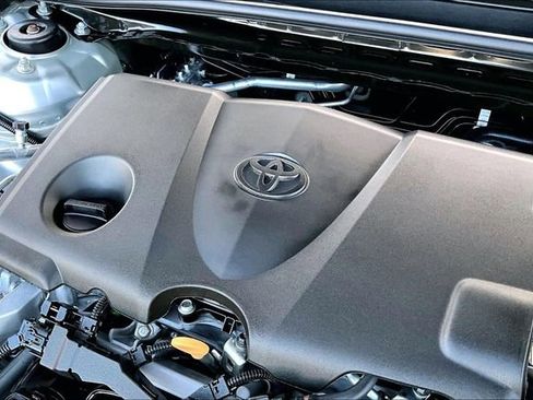 Used 2023 Toyota Camry SE w/ Convenience Package image 29