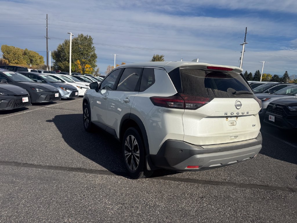 Used 2023 Nissan Rogue SV FWD image 1