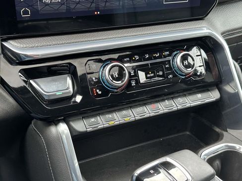 Used 2024 GMC Sierra 1500 Denali w/ Denali Reserve Package image 33