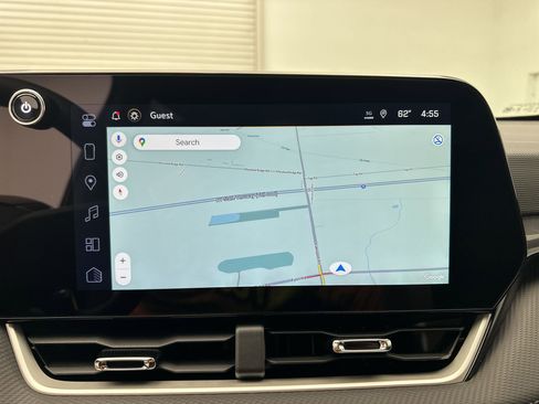 New 2026 Chevrolet Equinox LT AWD/4WD image 22