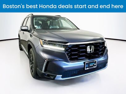Used 2025 Honda Pilot Touring
