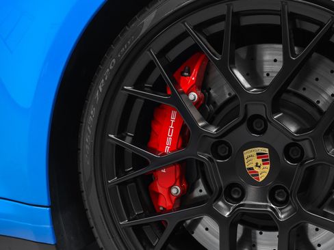 Certified 2022 Porsche 911 Carrera GTS RWD image 17