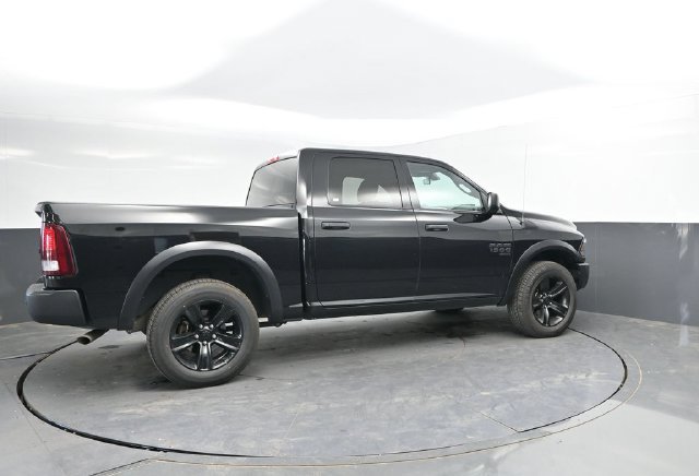 Used 2024 RAM 1500 Warlock AWD/4WD image 2