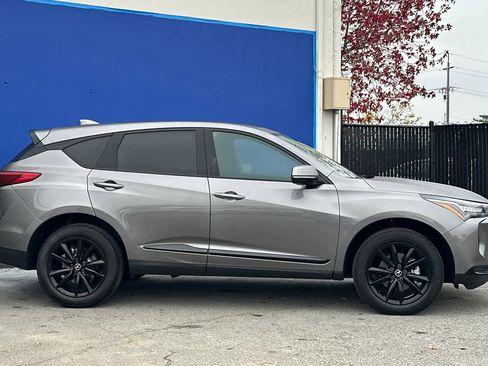 New 2025 Acura RDX SH-AWD image 3
