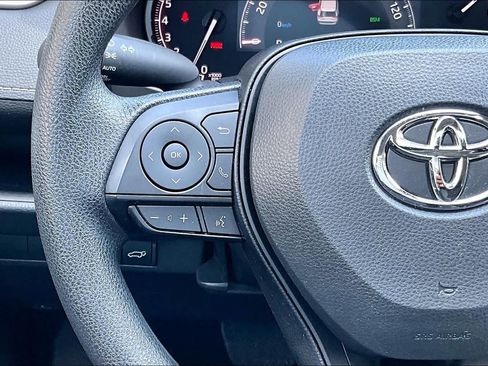 Used 2024 Toyota RAV4 XLE w/ Convenience Package FWD image 24