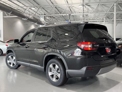 New 2025 Honda Pilot EX-L image 20